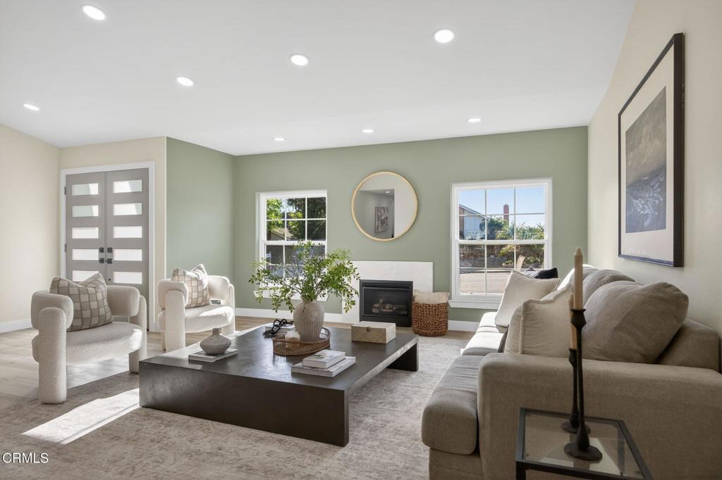 2086 El Rancho Drive