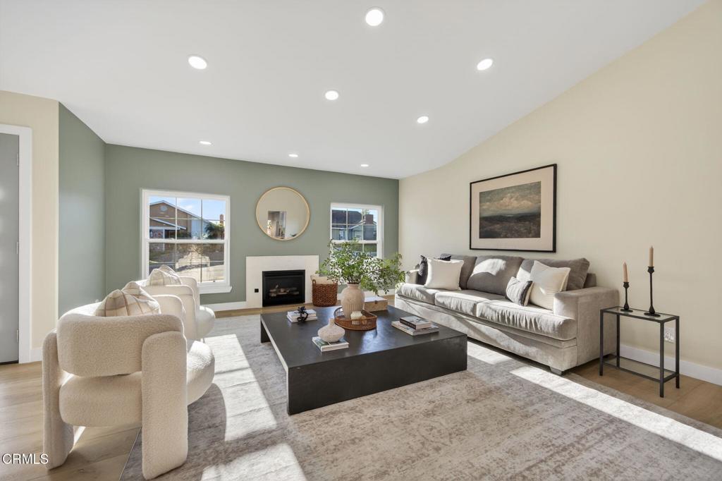 2086 El Rancho Drive