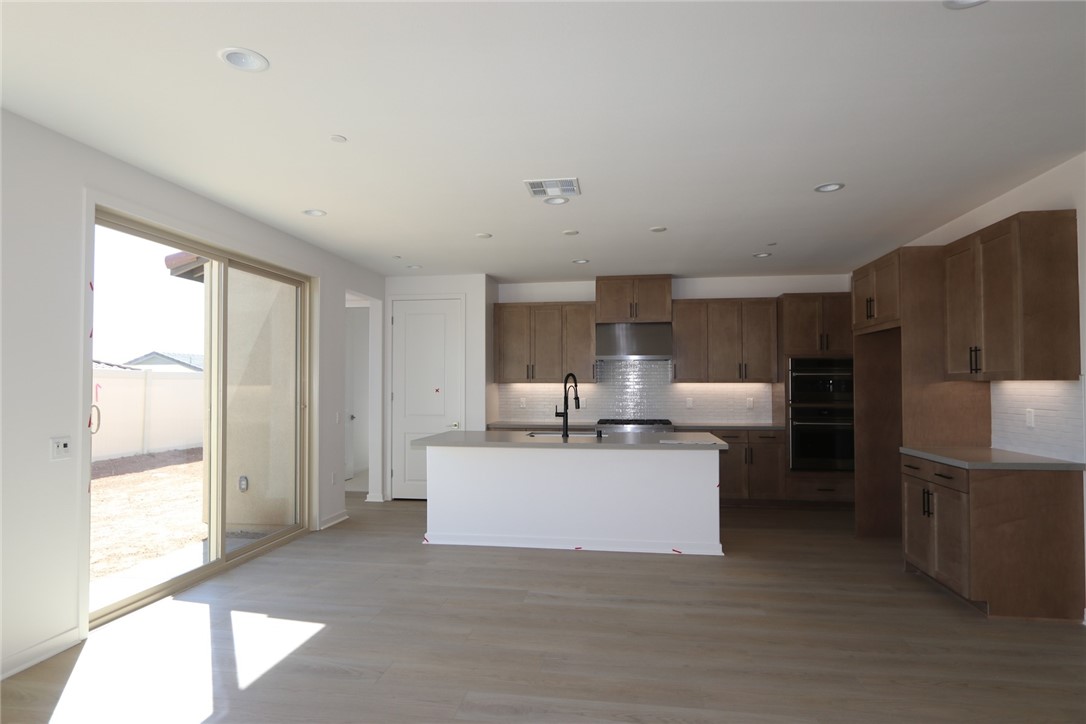 Custom Canyon Country 1 (CCAN1) - Residential