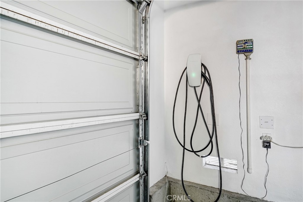 Strawberry Fields (STRAF) - Residential