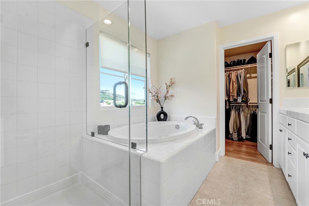 Strawberry Fields (STRAF) - Residential