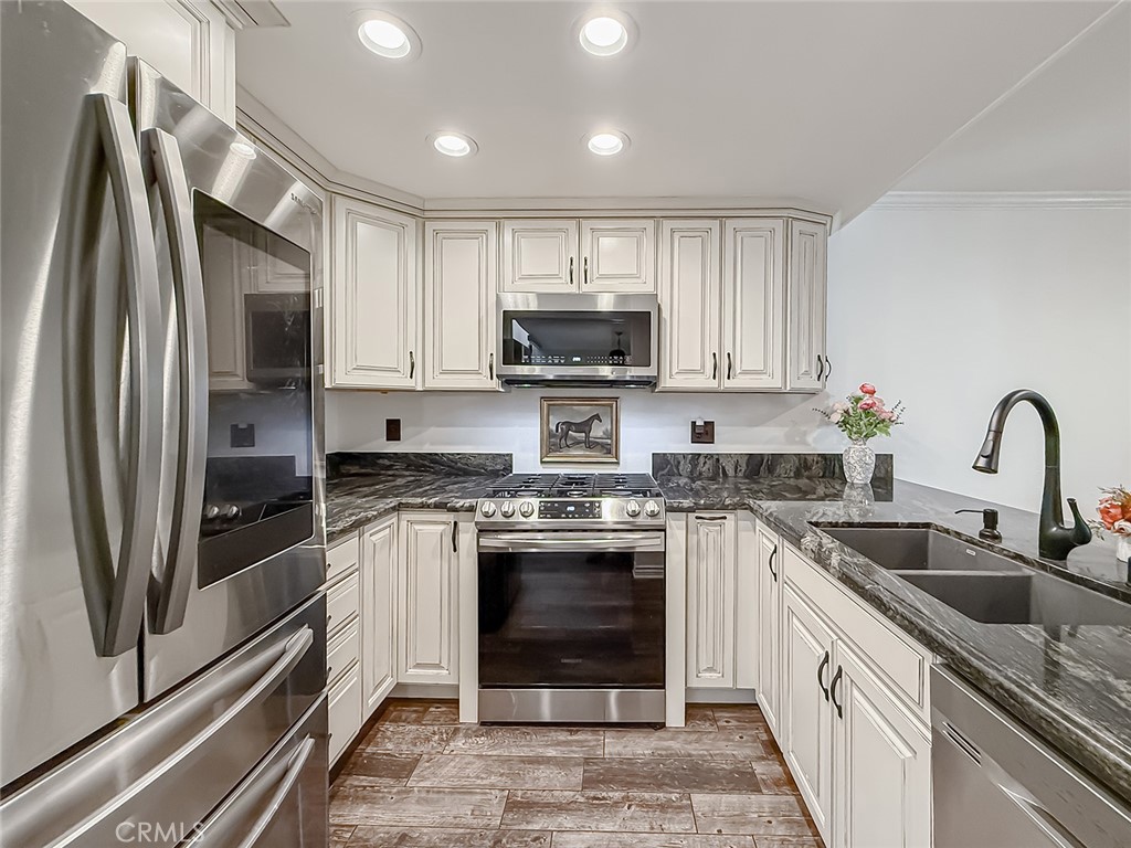 Stonegate Villas ATT (233) - Residential