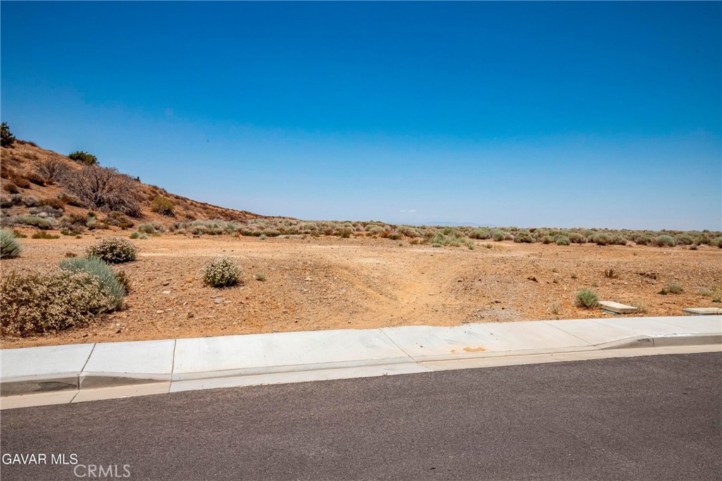 12 Joshua Ranch Lot On Yianni Court