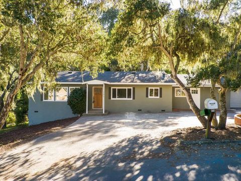 Photo of 201 Soledad Place, Monterey, CA 93940 (MLS # ML82034140)