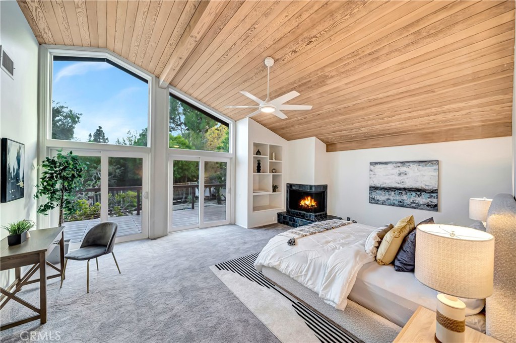 23216 Park Esperanza