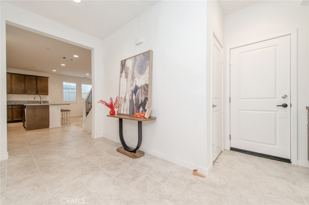 3873 cranbrook paseo