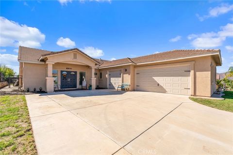 Photo of 24819 Skyland Dr, Moreno Valley, CA 92557 (MLS # IV25249834) Photo of 24819 Skyland Dr, Moreno Valley, CA 92557 (MLS # IV25249834)