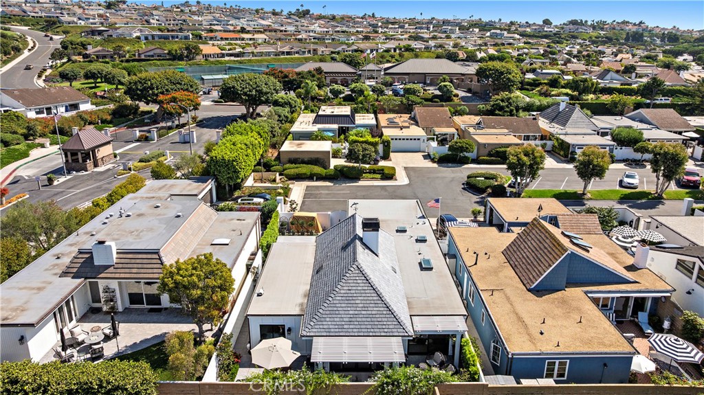 Gardens (Inland of PCH) (NSI) - Residential