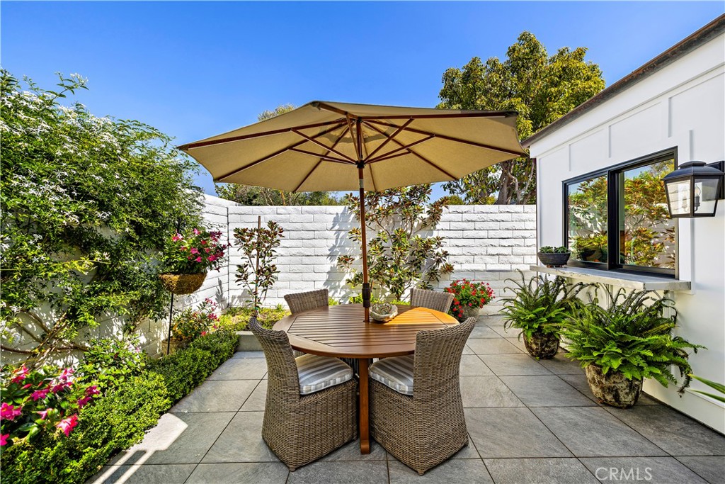 Gardens (Inland of PCH) (NSI) - Residential