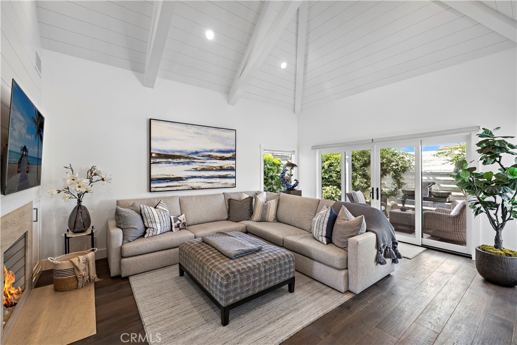 Gardens (Inland of PCH) (NSI) - Residential