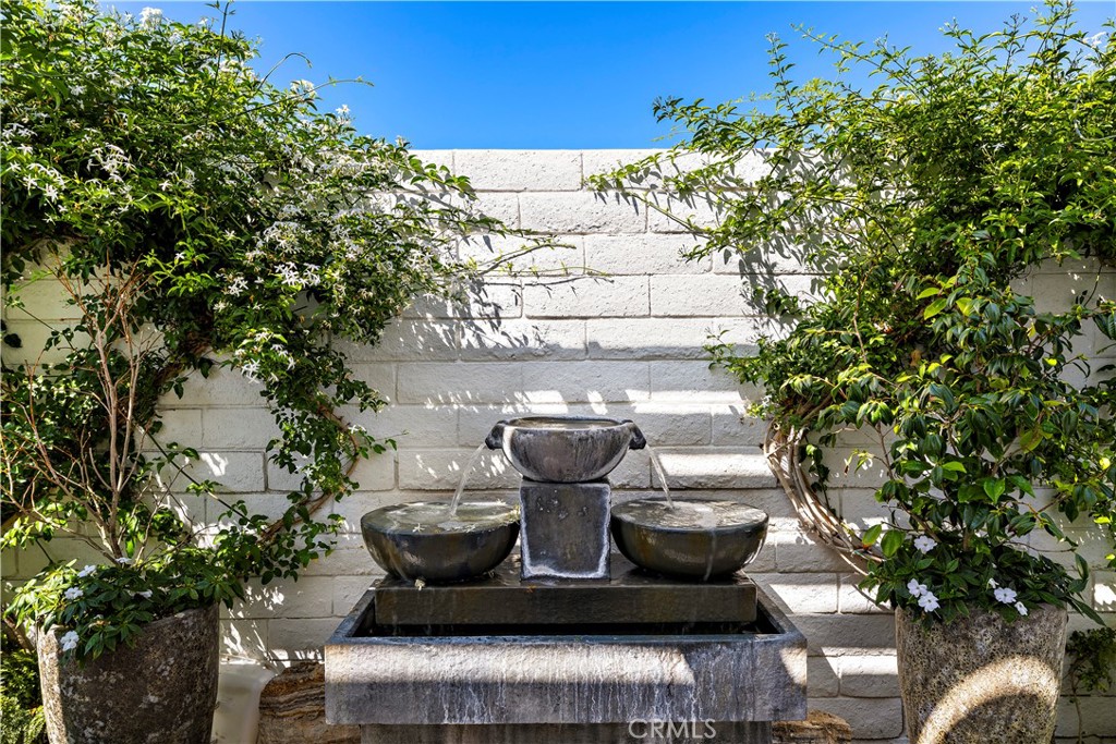 Gardens (Inland of PCH) (NSI) - Residential