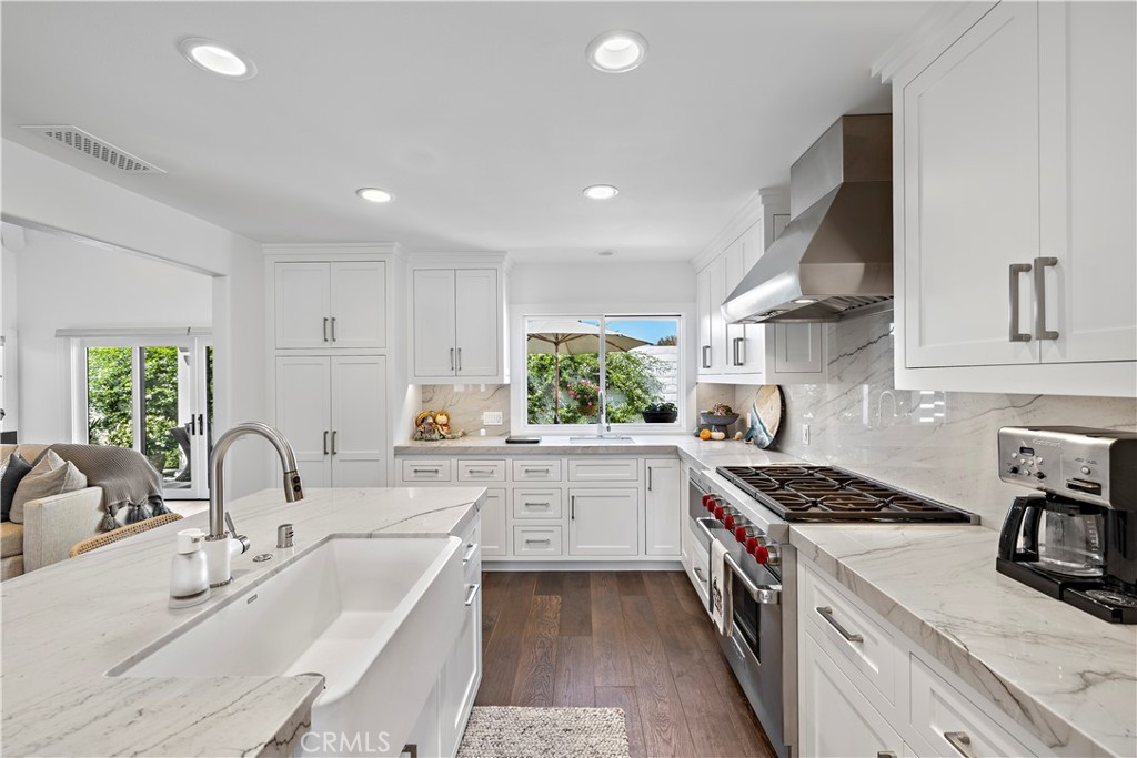 Gardens (Inland of PCH) (NSI) - Residential