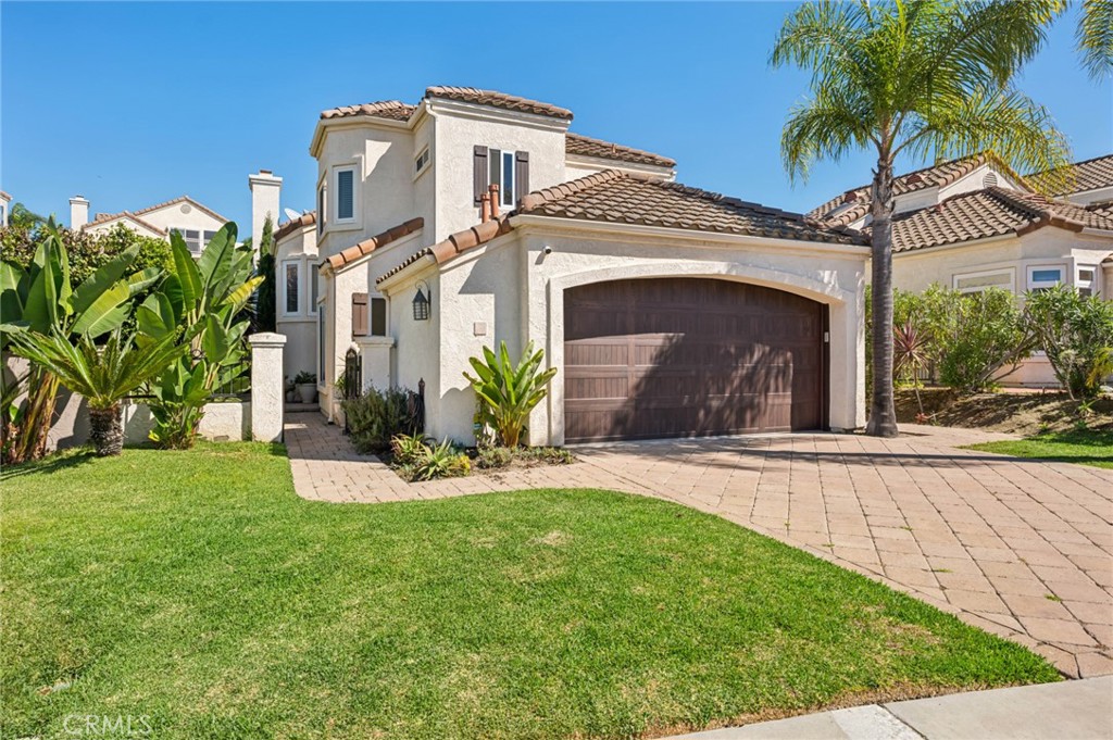 RESORT-STYLE LUXURY LEASE IN PRESTIGIOUS MONARCH BEACH
Experience coastal living at its finest in this beautifully maintained and fully furnished 3-bedroom, 3-bathroom home located in the exclusive gated community of Monarch Beach. Ideally situated across from the Waldorf Astoria Resort and Monarch Beach Golf Links, and just moments from Salt Creek Beach and Park, this coastal Mediterranean residence offers the perfect blend of elegance, comfort, and convenience.
The home features a chef’s kitchen with a large center island, high-end stainless steel appliances, and open-concept living areas that flow effortlessly to the wraparound patio and private landscaped backyard—ideal for relaxing or entertaining.
Upstairs, two spacious bedrooms include en-suite bathrooms, while the main level offers a bedroom or office with an adjacent full bath, providing flexibility for guests or remote work.
Enjoy resort-style amenities and peaceful privacy while being within walking distance to five-star resorts, world-class golf, and scenic coastal trails. Just minutes to Laguna Beach, Dana Point Harbor, and local dining and entertainment.
The Dana Point and Laguna Beach trolley conveniently stops at the Ritz-Carlton nearby, offering complimentary transportation along the coast.
This exceptional home offers the ultimate vacation retreat in one of Orange County’s most sought-after coastal communities.