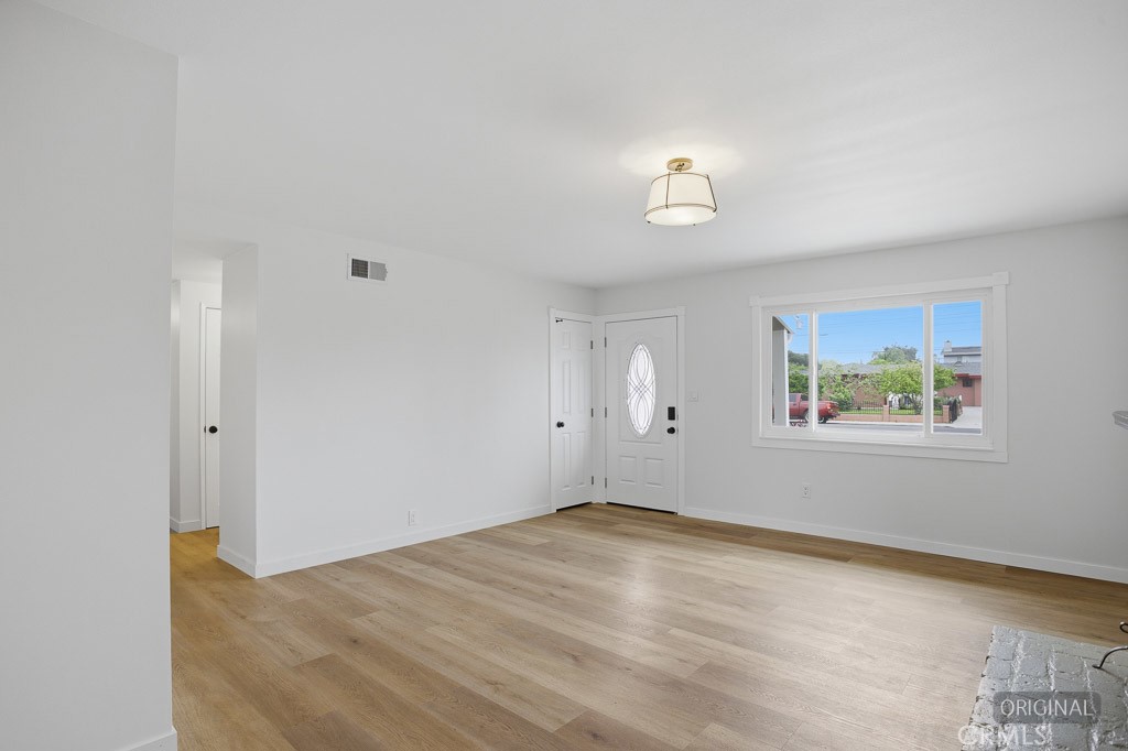 2400 W Hemlock Street