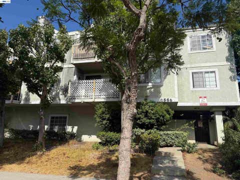 Photo of 1566 Pine Ave AVE #103A, Long Beach, CA 90813 (MLS # 41144476)