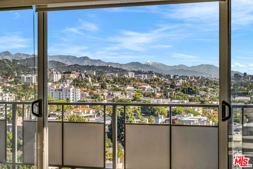 1155 N La Cienega Boulevard 1106