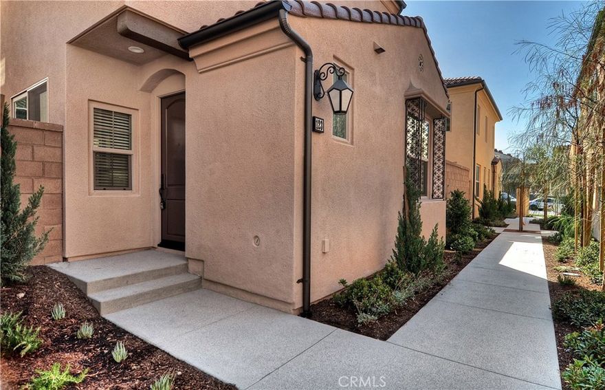 Immaculate, fully detached home in Portola Spring's Silverleaf featuring three full bedrooms plus upper level bonus room, 2.5 baths, direct access two car garage and low-maintenance side yards! This popular Great Room floor plan boasts a spacious kitchen with upgraded backsplash, center island and stainless steel appliances open to dining and living space!  Newer neutral carpet and Designer paint throughout.  A private primary bedroom suite features dual sink vanity with custom backsplash and a Spacious walk-in closet! Enjoy resort-style amenities and Irvine award-winning schools!