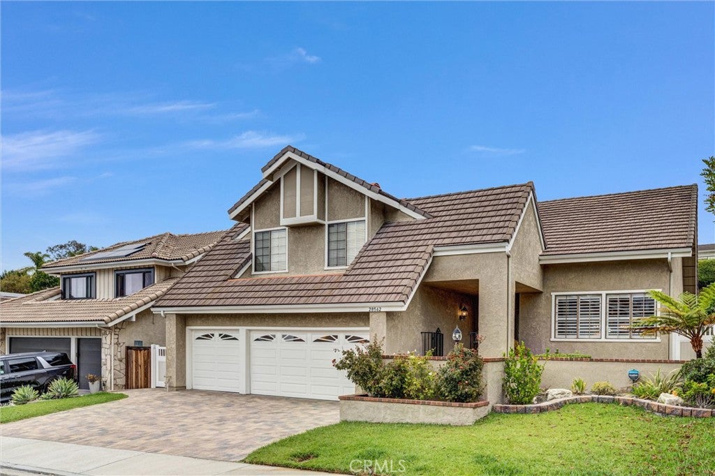 28562 Silverton