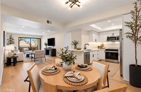 278 N Wilshire Ave Unit B31, Anaheim, CA 92801 - MLS#: OC26156982