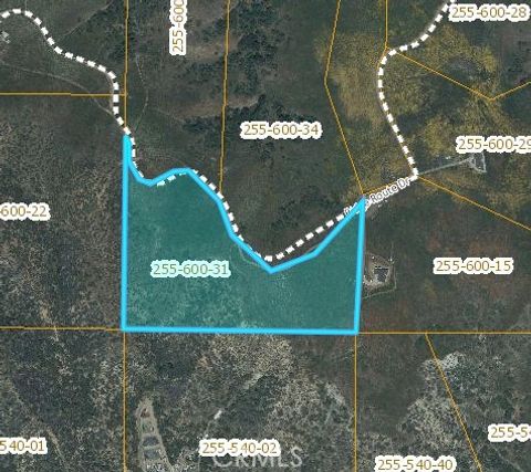 Photo of 0 Ridge Route Dr., Lebec, CA 93243 (MLS # SR26062730)