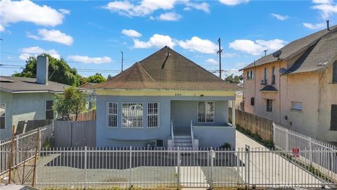 Photo of 640 E 54th Street, Los Angeles, CA 90011 (MLS # IG26103174)