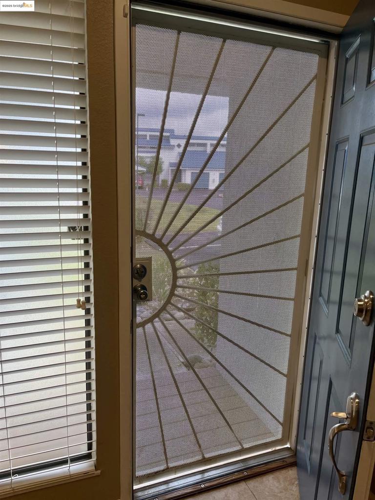 DISCOV BAY - Residential Lease