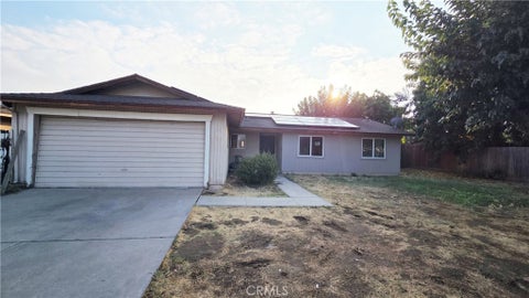 Photo of 680 S 3rd Place, Porterville, CA 93257 (MLS # MC26230257)