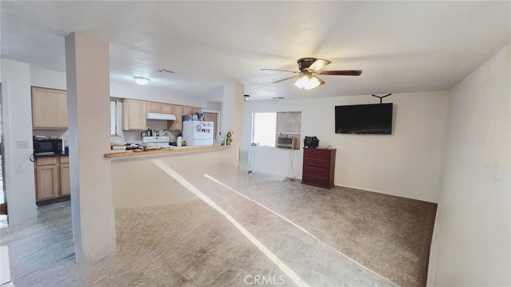680 S 3rd Place