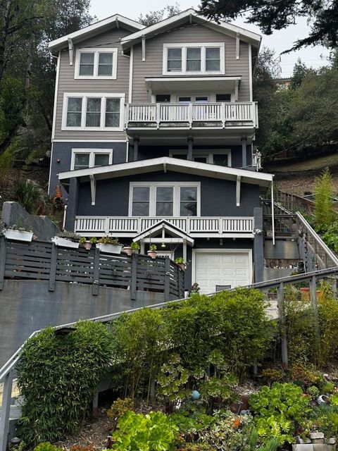 2276 Arrowhead Oakland CA 94611