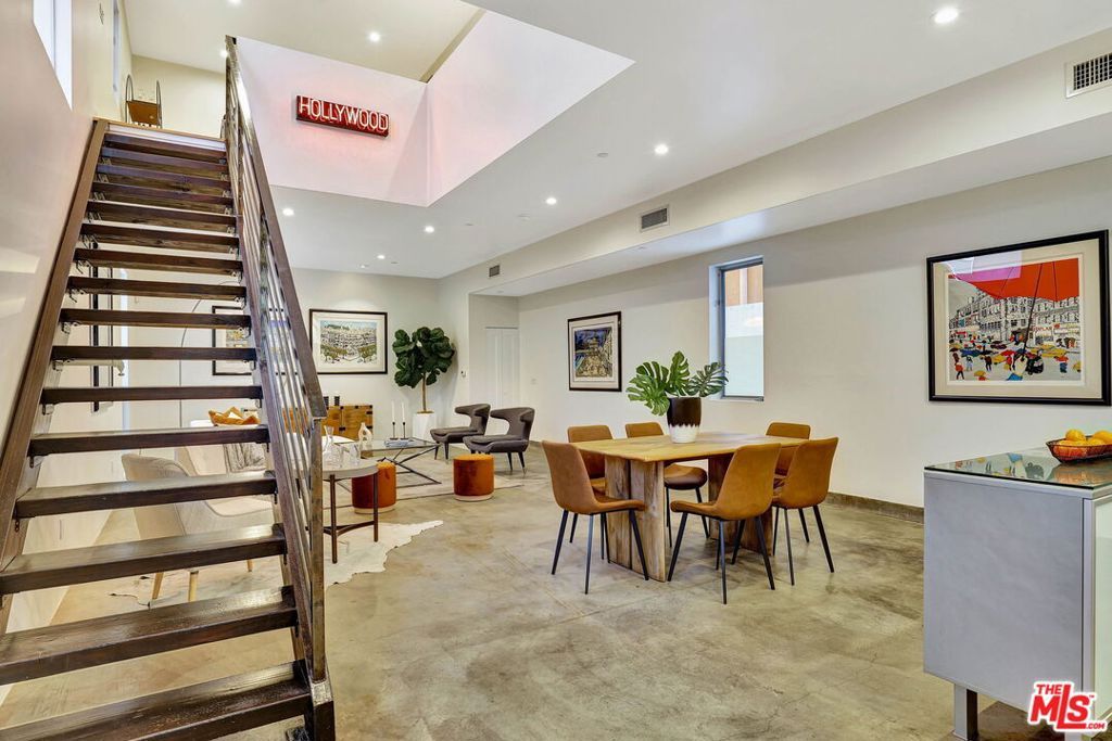 Photo of 803 Wilcox Avenue #7, Los Angeles, CA 90038 (MLS # 26655771)