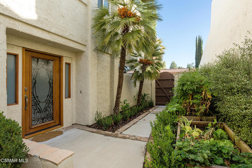 3805 Mainsail Circle