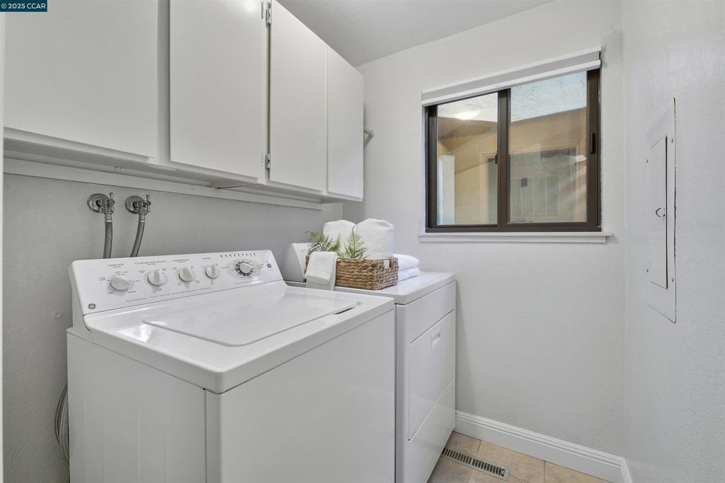 ROSSMOOR - Residential