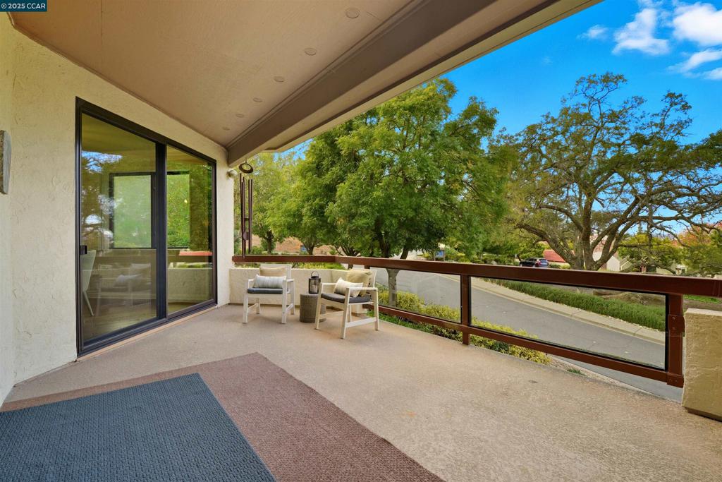 ROSSMOOR - Residential