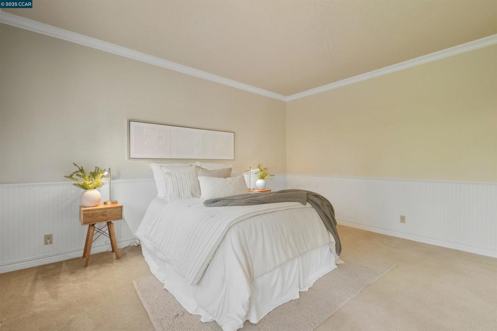 ROSSMOOR - Residential