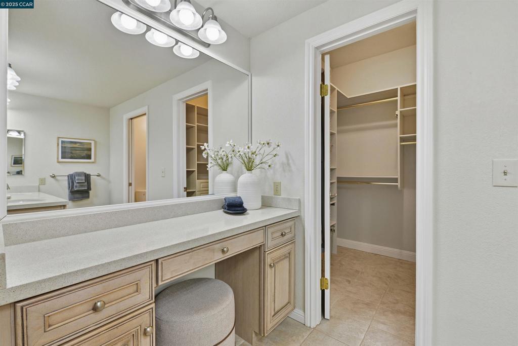 ROSSMOOR - Residential