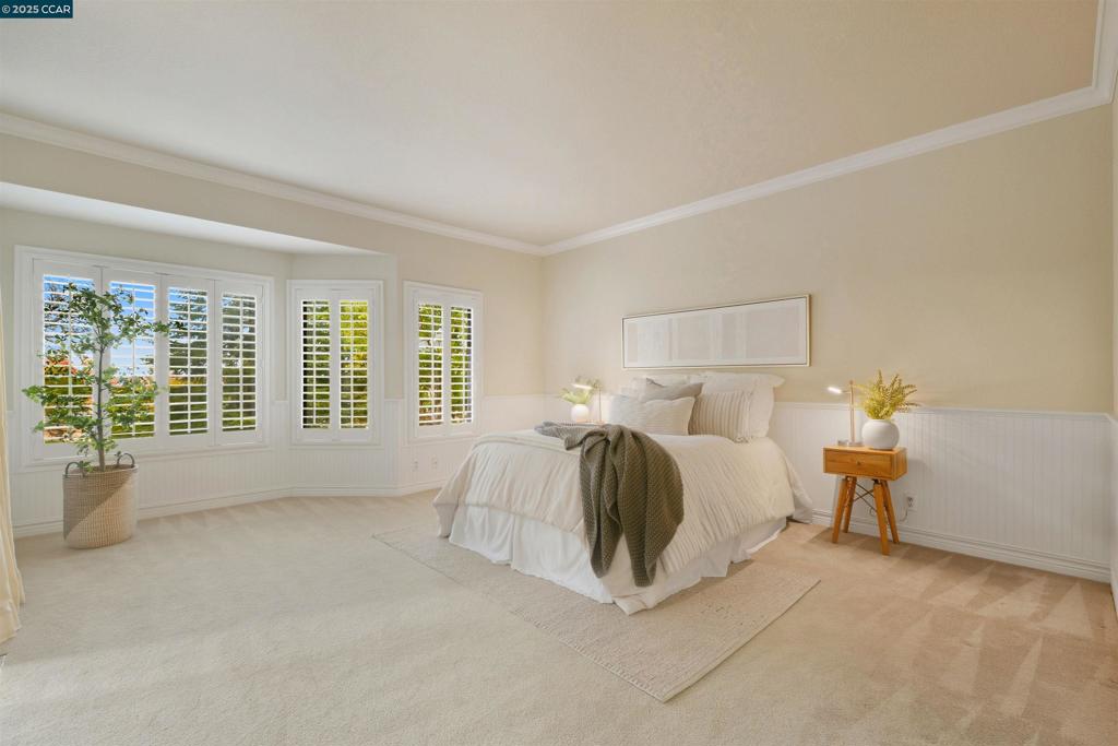 ROSSMOOR - Residential