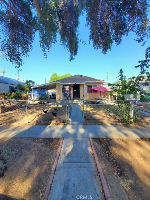 4110 Dwight Riverside CA 92507