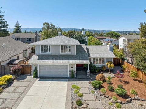 Photo of 512 Keelson Circle, Redwood City, CA 94065 (MLS # ML82060983)
