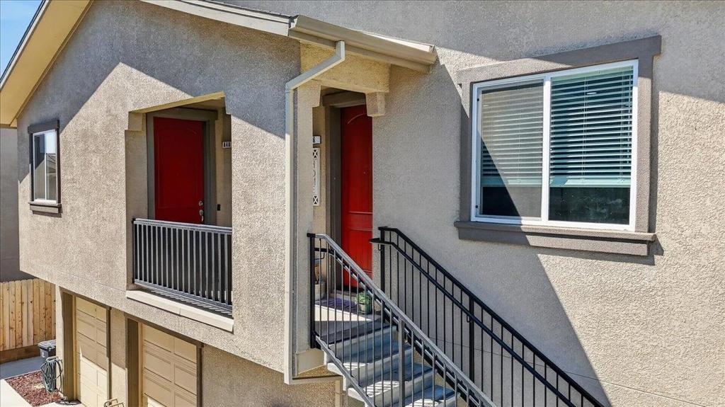 846 Mora Circle