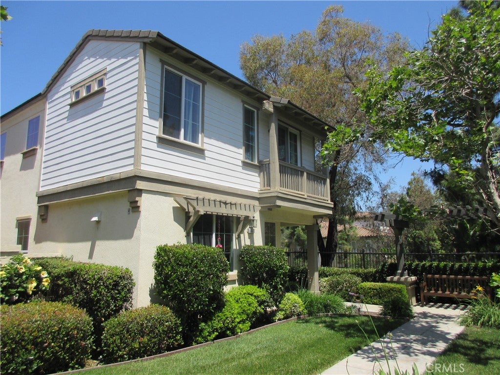 65 Figtree