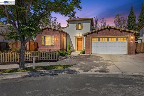 Photo of 1135 Blue Spur Cir CIR, Danville, CA 94506 (MLS # 41149179)