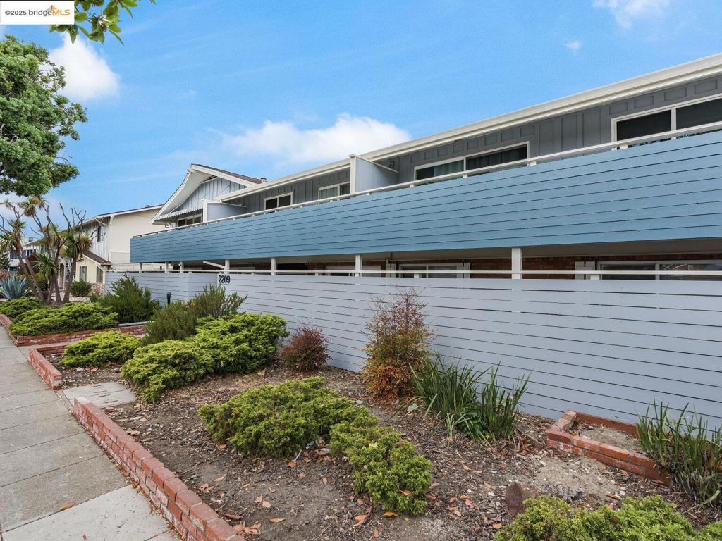 ALAMEDA - Residential