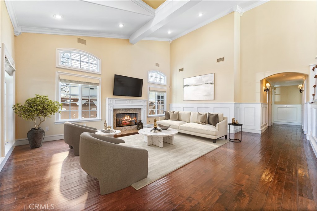 22052 Susan Lane