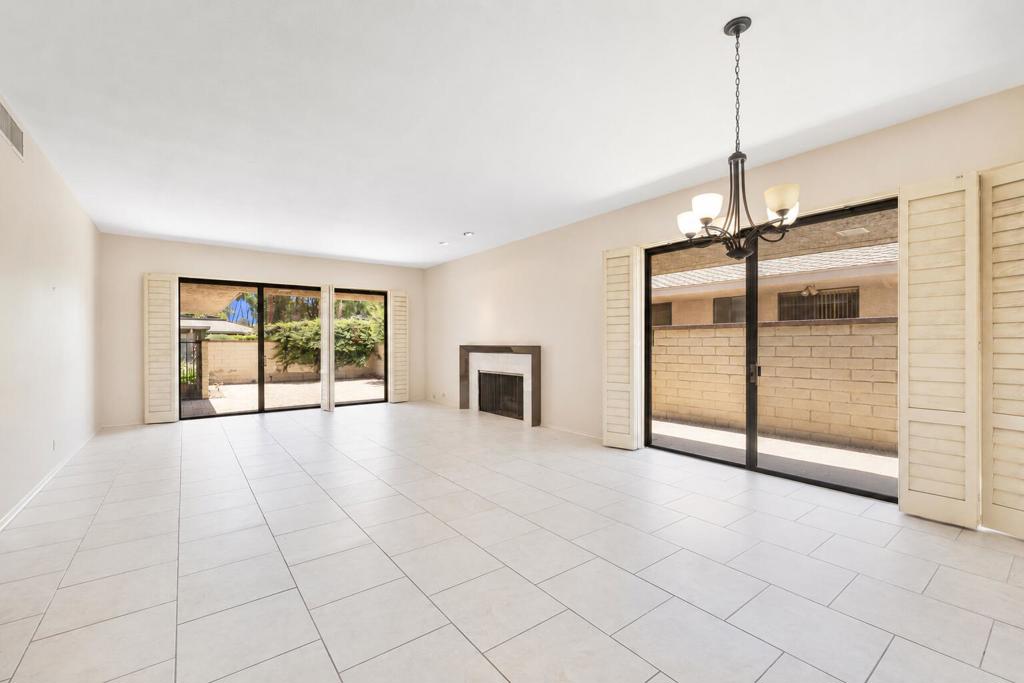 11 Dartmouth Drive