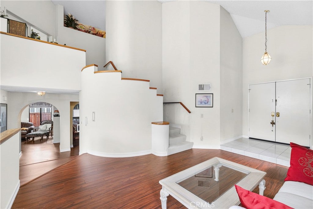 10133 Saddlehill