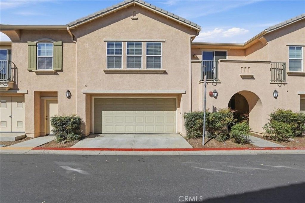 Photo of 36293 Fabrizio Ln, Winchester, CA 92596 (MLS # SW26054386)