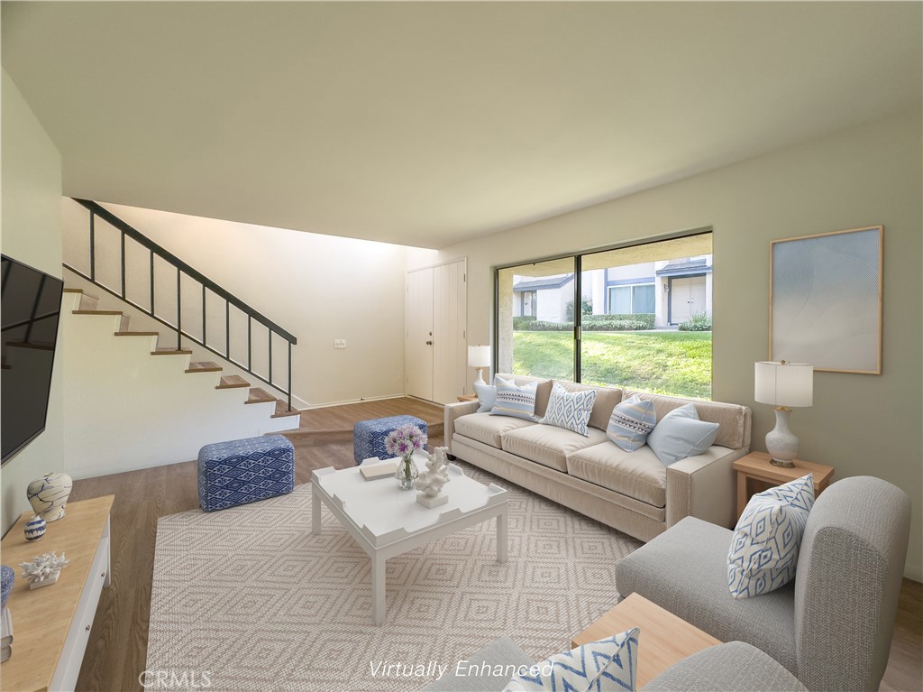 1663 Gatewood Court