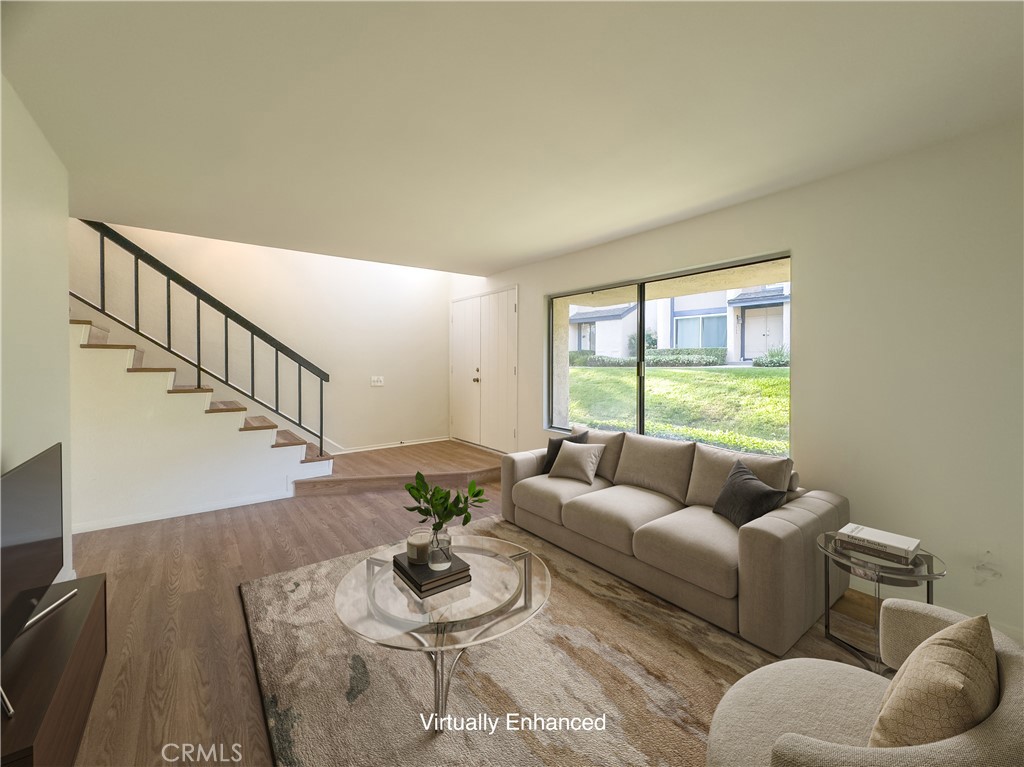 1663 Gatewood Court