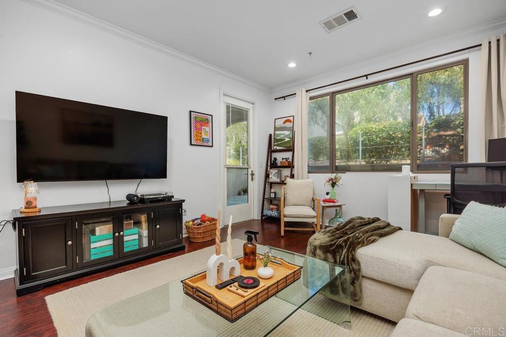 3887 Pell Place 126