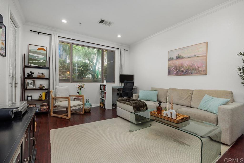 3887 Pell Place 126